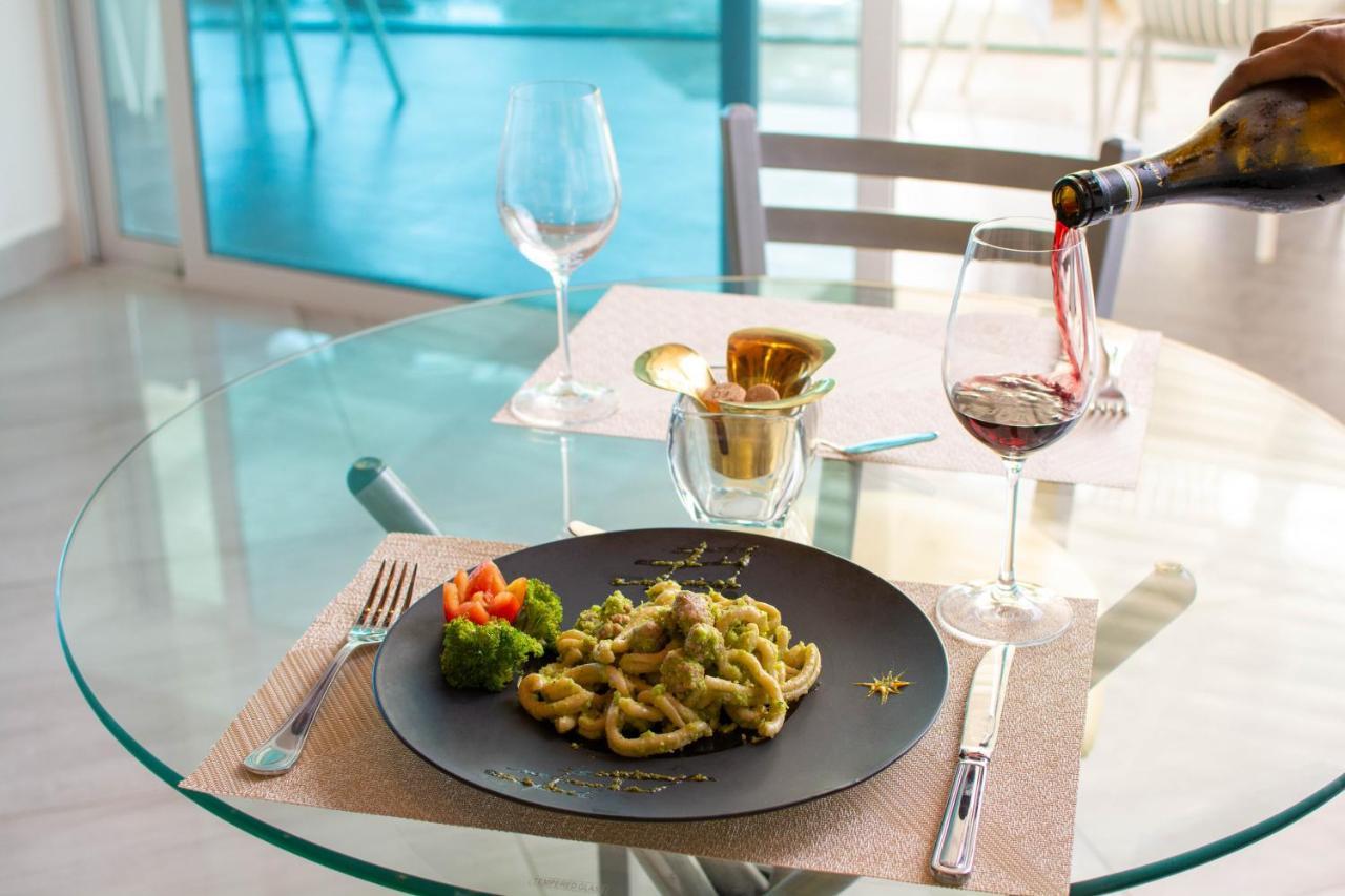 בייהיבה Alkquimia Hotel, Lounge And Bar מראה חיצוני תמונה